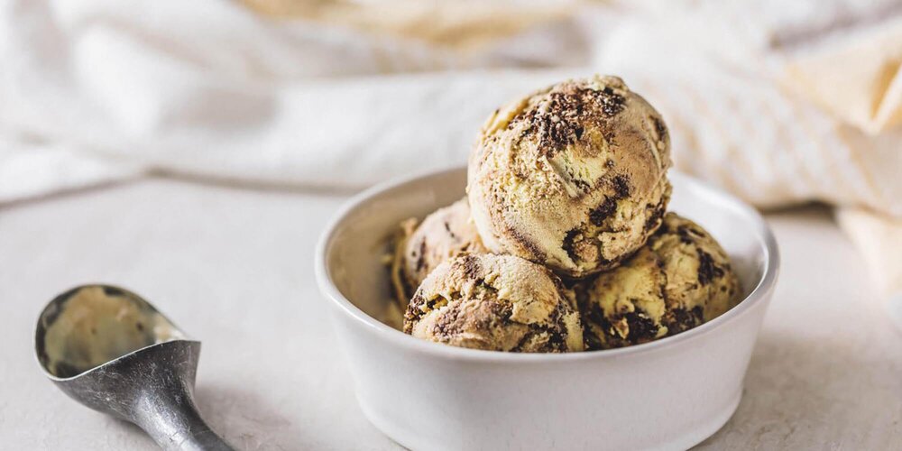 GoldenBananaBrownieSwirl-Shop-Footer.jpg