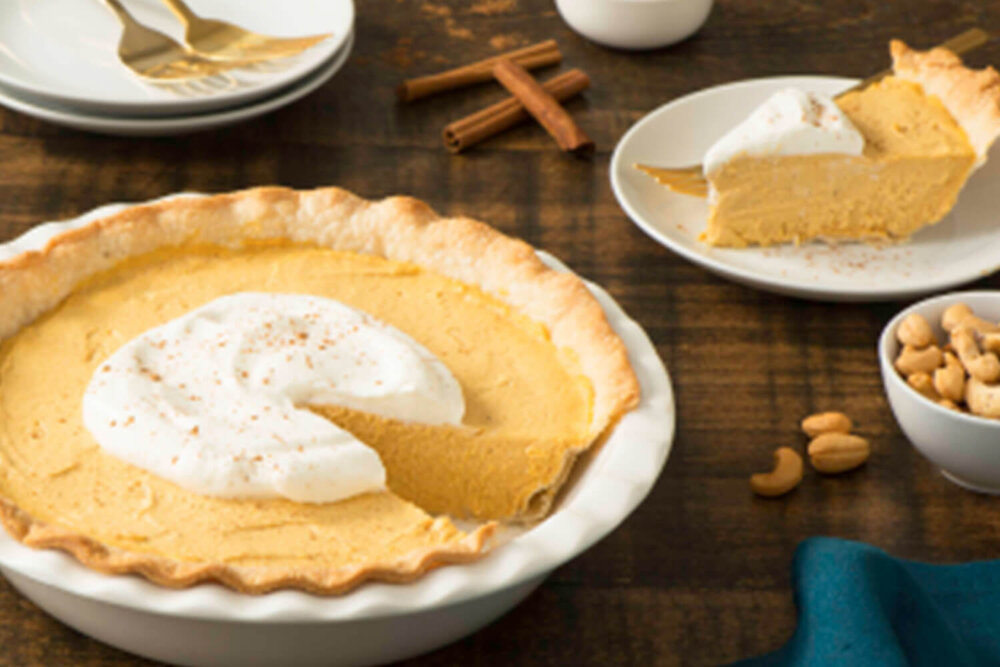 Pumpkin_Cream_Pie.jpg