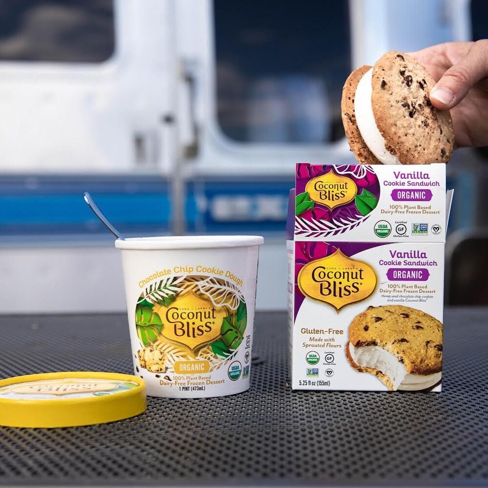 Did you know that all of our plant-based desserts are also gluten-free? Yes, even our Chocolate Chip Cookie Dough ice cream and Cookie Sandwiches! 🍪🍨